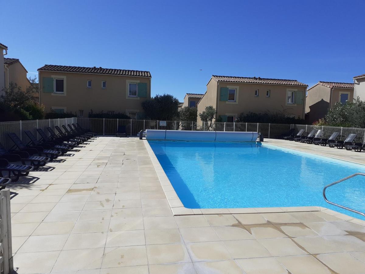 Sous Le Soleil Des Alpilles Apartment Муриес Екстериор снимка