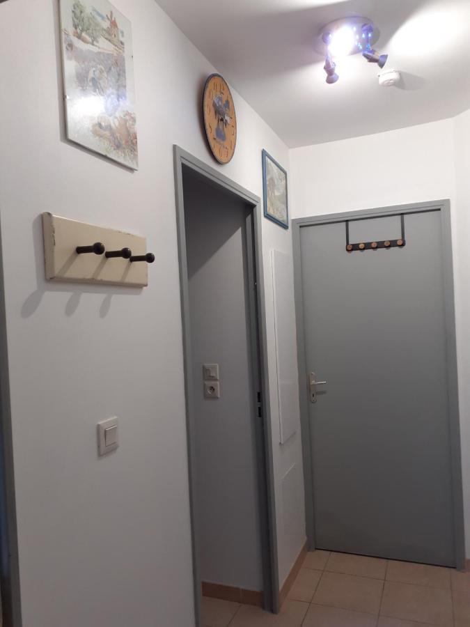 Sous Le Soleil Des Alpilles Apartment Муриес Екстериор снимка