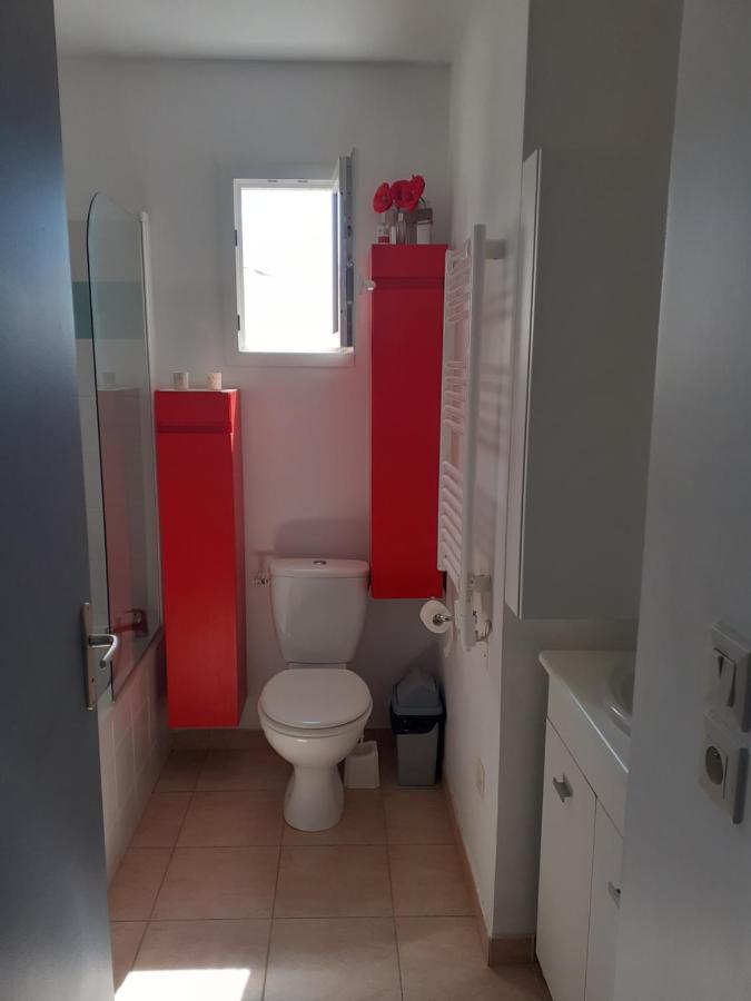 Sous Le Soleil Des Alpilles Apartment Муриес Екстериор снимка