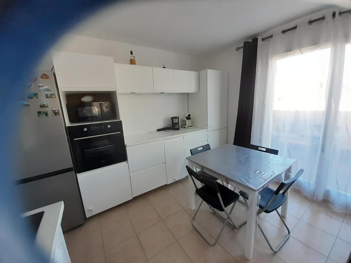 Sous Le Soleil Des Alpilles Apartment Муриес Екстериор снимка