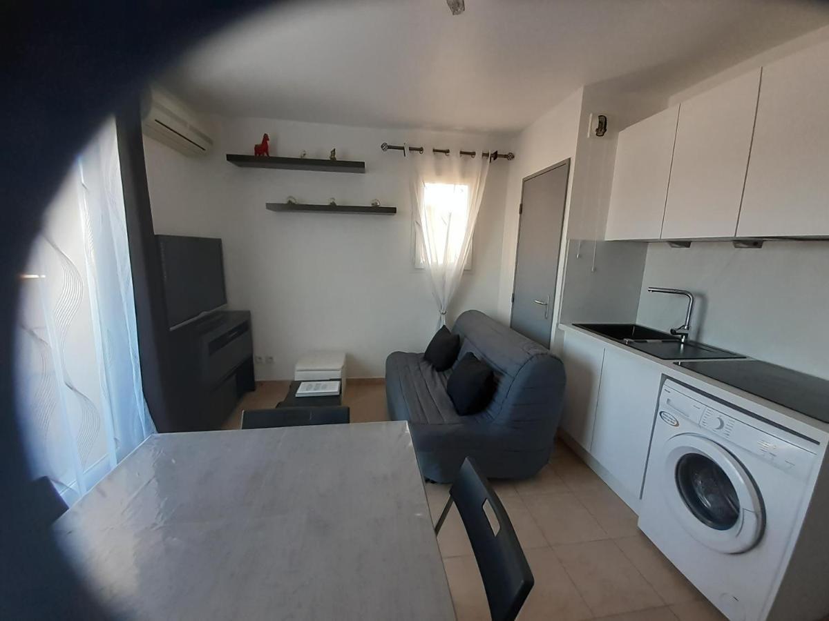 Sous Le Soleil Des Alpilles Apartment Муриес Екстериор снимка