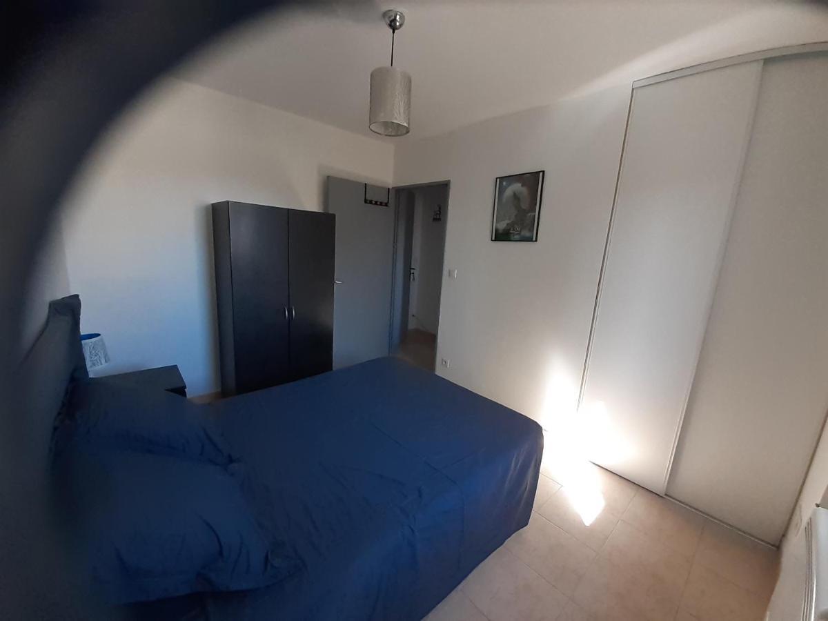 Sous Le Soleil Des Alpilles Apartment Муриес Екстериор снимка