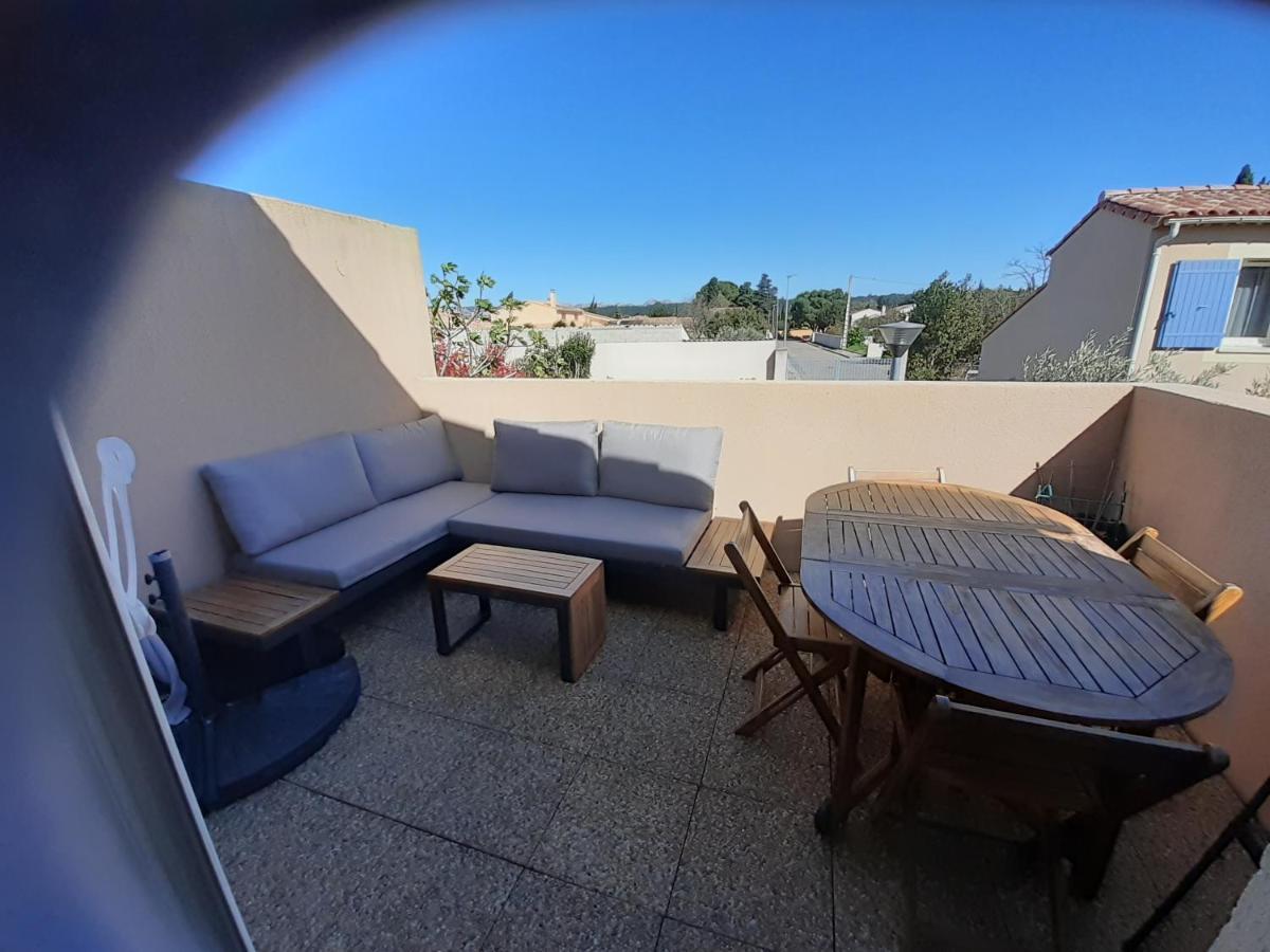 Sous Le Soleil Des Alpilles Apartment Муриес Екстериор снимка